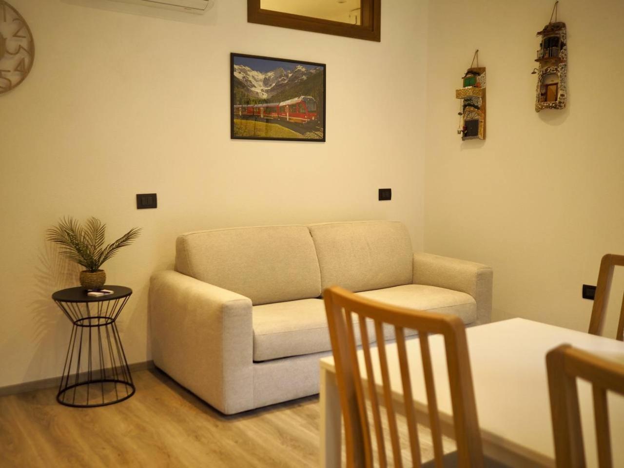 Casa Armida Apartman Tirano Kültér fotó