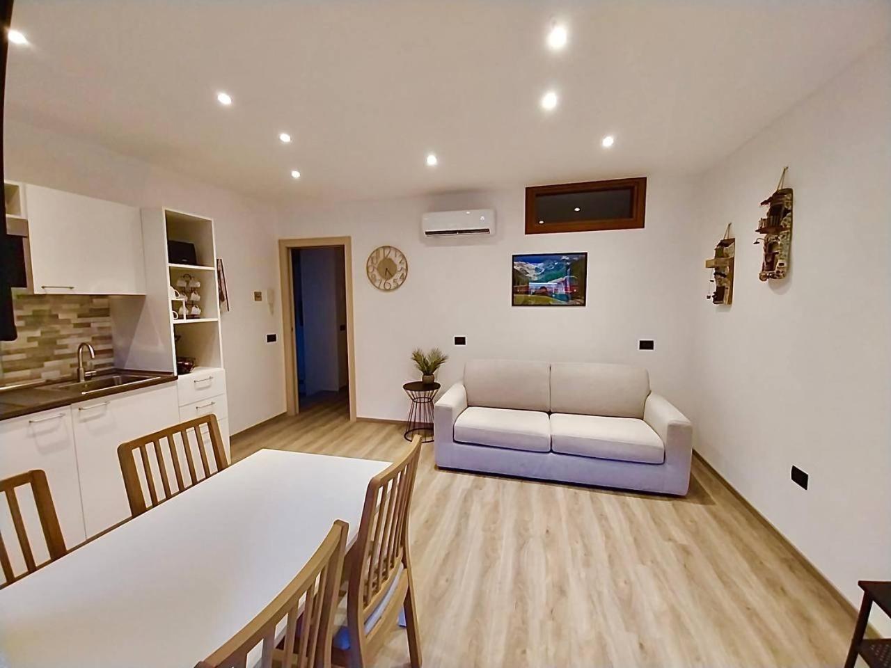 Casa Armida Apartman Tirano Kültér fotó